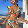 MAËLLE – Bikini-set med omlottopp & hög midja | Bladmönster & smickrande design
